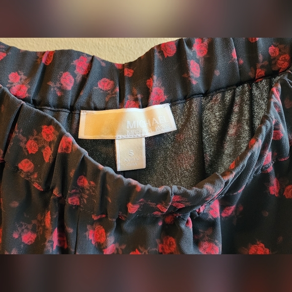 Mk small pants altered to fit 5 feet person - Picture 7 of 9